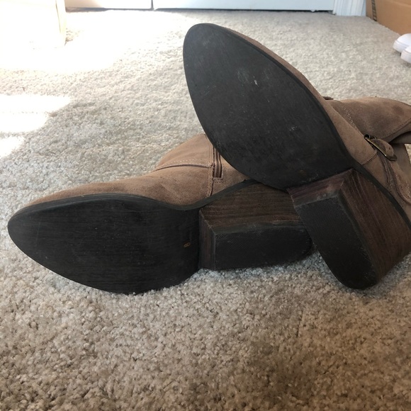 Very Volatile Booties - Picture 4 of 5